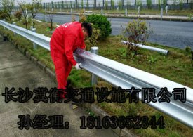 株洲波形护栏板厂家浅谈高速公路护栏板的防腐