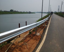 湖南波形护栏理论重量