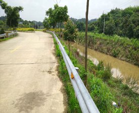 郴州波形护栏安装{湖南}阐述波形护栏特点